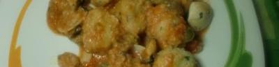 Alb�ndigas de merluza y esp�rragos verdes a la marinera
